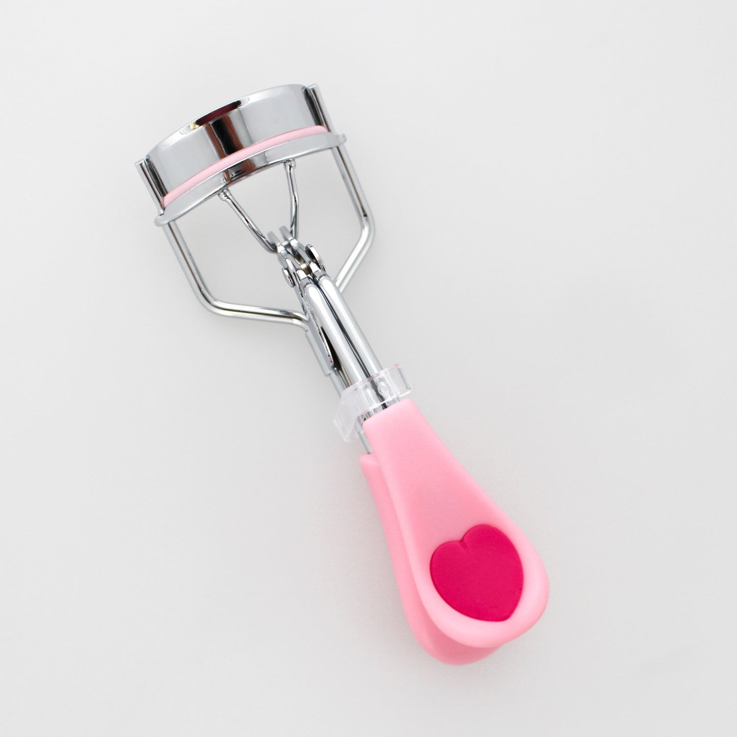 EYELASH CURLER W/ HEART GRIP (PINK)