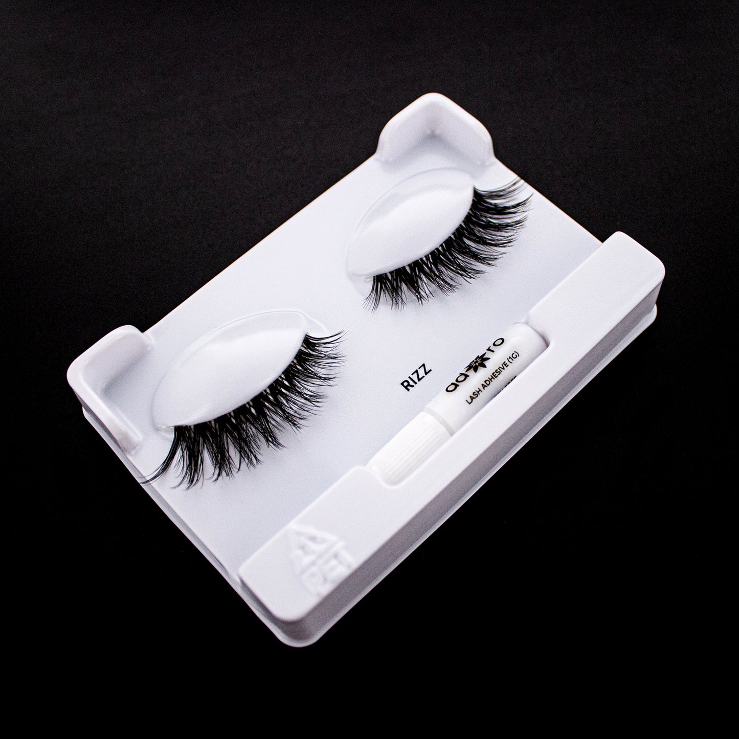 BEYOND JUST A FLUTTER with LASH ADHESIVE (RIZZ)