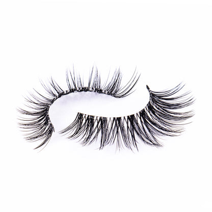 BEYOND JUST A FLUTTER with LASH ADHESIVE (RIZZ)